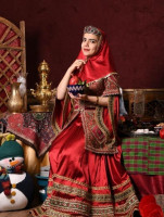 پوشاک ایرانی ها در شب یلدا چگونه است؟