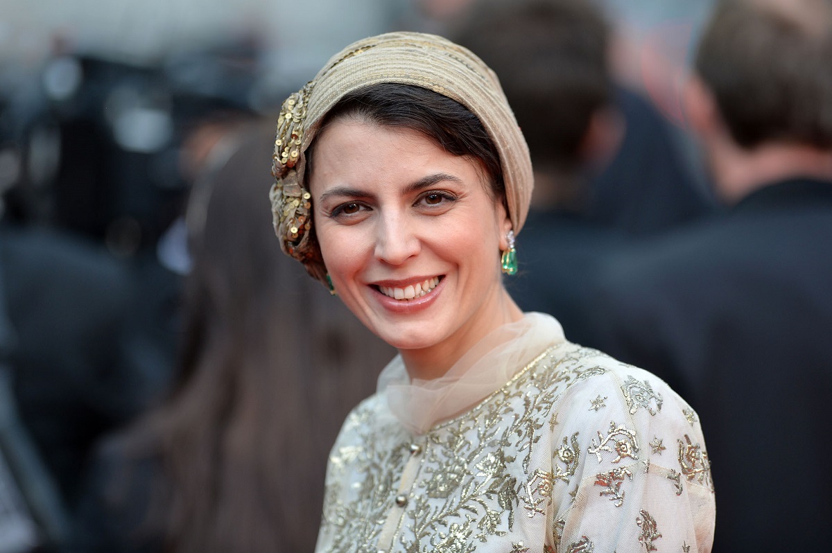 لباس سنتی و نقده‌دوزی لیلا حاتمی در جشنواره‌ی کن ۲۰۱۴
